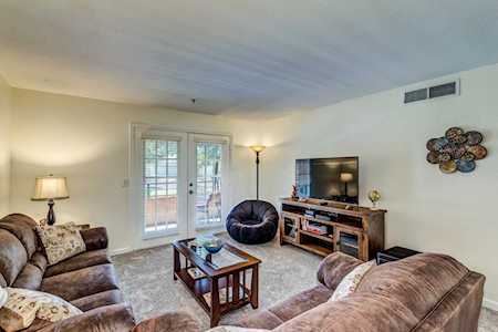 4704 E Paradise Village Parkway #209 Phoenix, AZ 85032