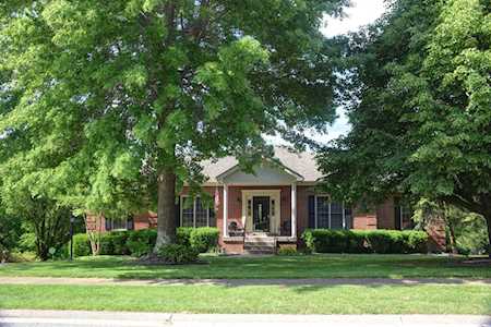 2769 Brassfield Cir Shelbyville, KY 40065