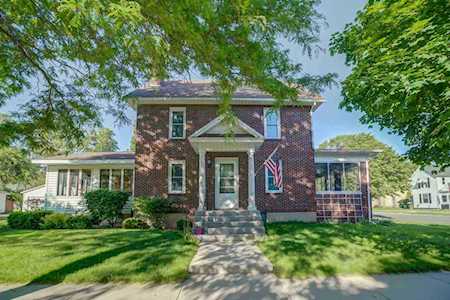 140 E Howard St Portage, WI 53901