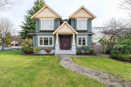 6618 Ash Street Vancouver, BC V6P 3K4