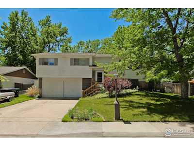 1445 Mayfield Cir Longmont, CO 80501