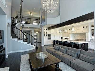 191 Granite Ln Austin, TX 78737