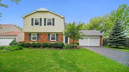 30 Timber Hill Rd Buffalo Grove, IL 60089