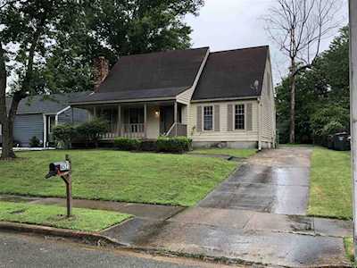 4523 Knotty Oaks Dr Memphis, TN 38141
