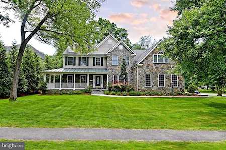 7935 Shreve Rd Falls Church, VA 22043