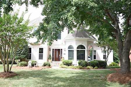 4912 Downing Creek Dr Charlotte, NC 28269