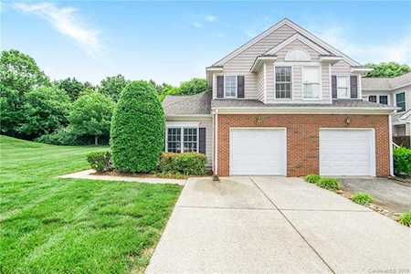 4707 Morning Dew Ct Charlotte, NC 28269