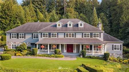 24735 SE 56th St Issaquah, WA 98029