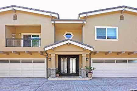 4434 Rockland Place La Canada Flintridge, CA 91011