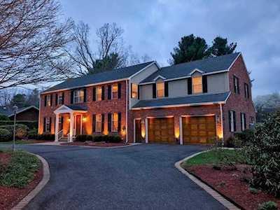 325 Pinewood Drive Longmeadow, MA 01106