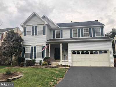 9040 Sainsbury Ct Bristow, VA 20136