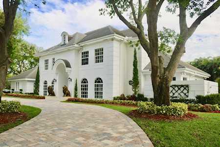 8725 Native Dancer Road Palm Beach Gardens, FL 33418