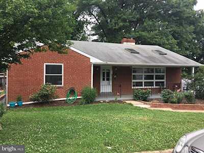 2812 Douglass Ave Falls Church, VA 22042