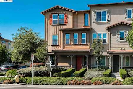 6381 Monterey Way Dublin, CA 94568