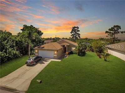 12359 Deepwoods Avenue Port Charlotte, FL 33981