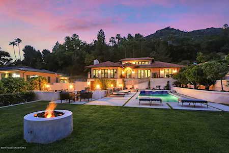 565 Paulette Place La Canada Flintridge, CA 91011
