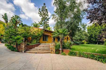 5222 Vista Lejana Lane La Canada Flintridge, CA 91011