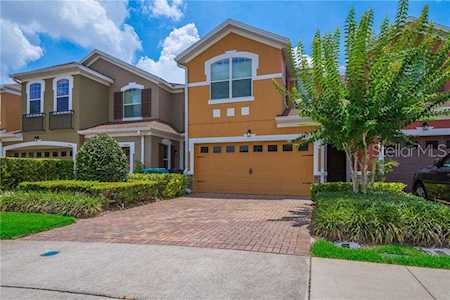 9489 Tawnyberry Street Orlando, FL 32832