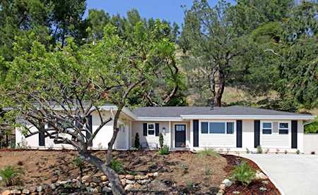 5303 Crown Avenue La Canada Flintridge, CA 91011