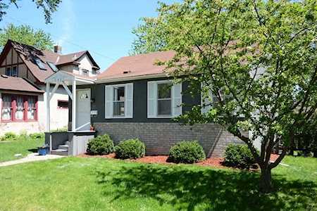 3921 30th Avenue S Minneapolis, MN 55406