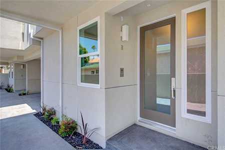 2707 Rockefeller Lane #B Redondo Beach, CA 90278