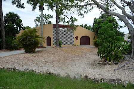 8760 Austin St Fort Myers, FL 33907