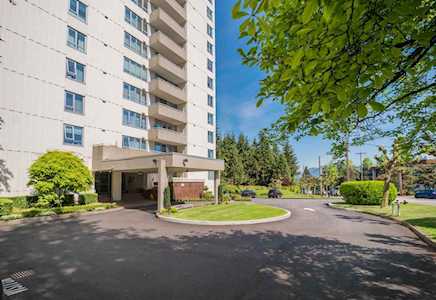 5645 Barker Avenue #906 Burnaby, BC V5H 3Z5