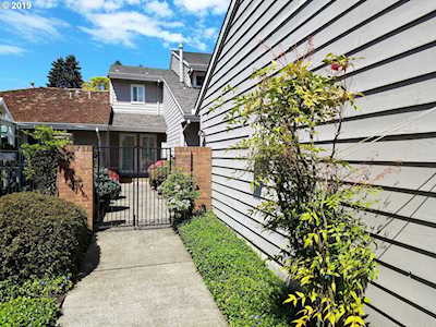 7795 SW Fairway Dr Wilsonville, OR 97070