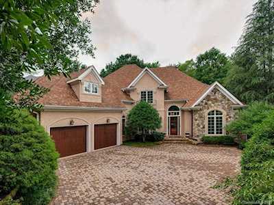 5901 Old Well House Rd Charlotte, NC 28226