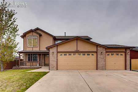 7250 Lone Eagle Lane Colorado Springs, CO 80925