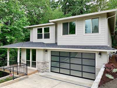 12252 SW 13th Ct Portland, OR 97219