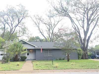 5305 Middale Ln Austin, TX 78723