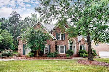 9227 Whispering Wind Dr Charlotte, NC 28277