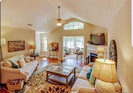 1446 Somersby Circle Gastonia, NC 28054