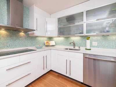 32 Whites Ave #F3305 Watertown, MA 02472