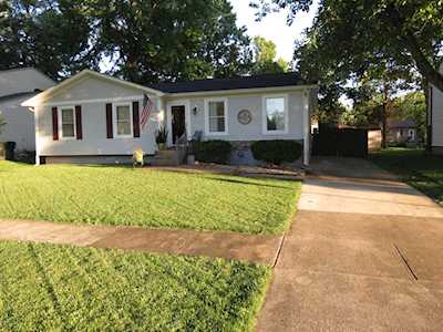 8908 Hatlerhall Dr Louisville, KY 40291