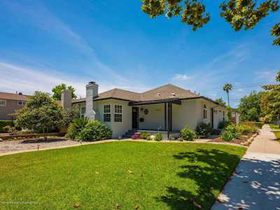 1635 Kenneth Way Pasadena, CA 91103