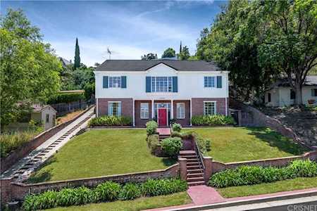 14522 Valley Vista Boulevard Sherman Oaks, CA 91403