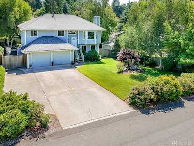 12219 205th Ave E Bonney Lake, WA 98391