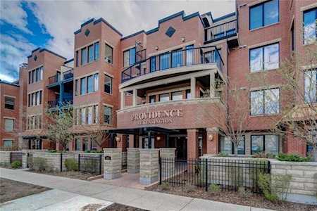 1321 Kensington Close NW #301 Calgary, AB T2N 3J6
