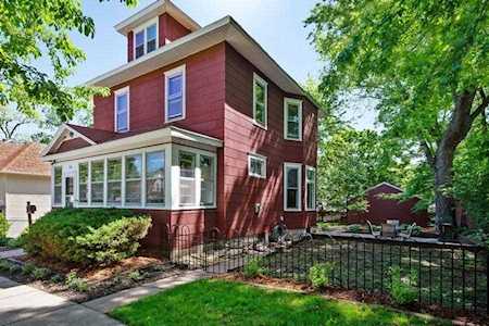 564 Manomin Avenue Saint Paul, MN 55107