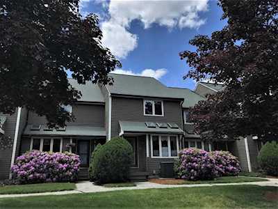 106 Maple Brook Rd #106 Bellingham, MA 02019
