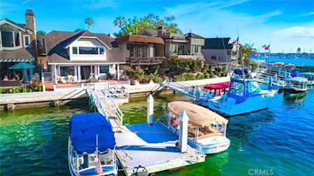 117 N Bay Front Newport Beach, CA 92662