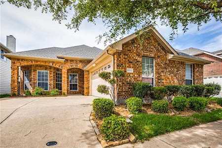 8100 White Stallion Trail Mckinney, TX 75070