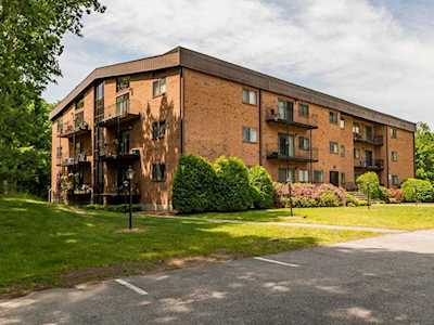 181 Littleton Rd #204 Chelmsford, MA 01824