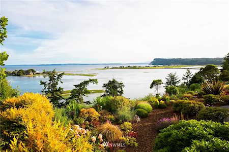 2430 Soundview Dr Langley, WA 98260