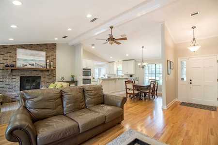 2113 La Rochelle Drive Tallahassee, FL 32308