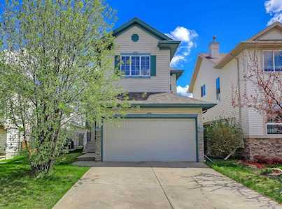 285 Covewood Circle NE Calgary, AB T3K 5S8
