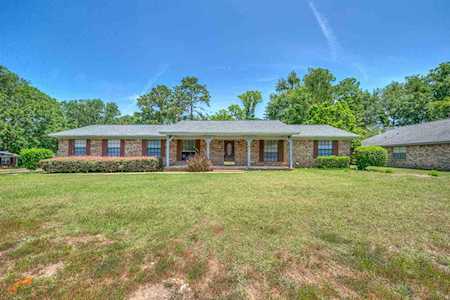 2324 Hampshire Way Tallahassee, FL 32309