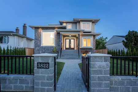 3822 Forest Street Burnaby, BC V5G 1W8